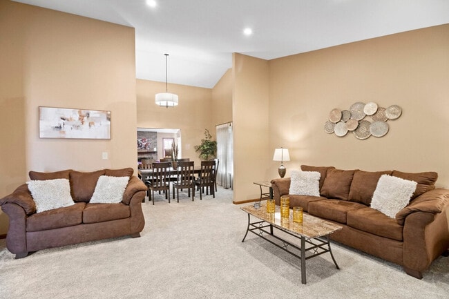 Building Photo - 308 Orchard Ln Unit ID1285040P