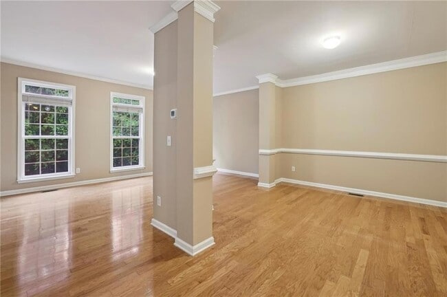 Photo - 3128 Mercer University Dr