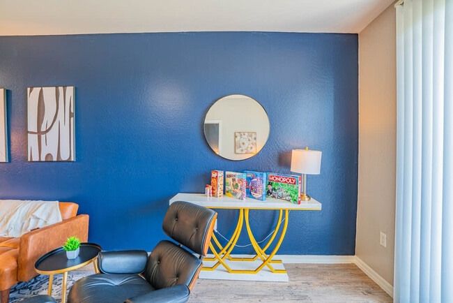 Photo - 1275 E University Dr Unit SI ID1390011P