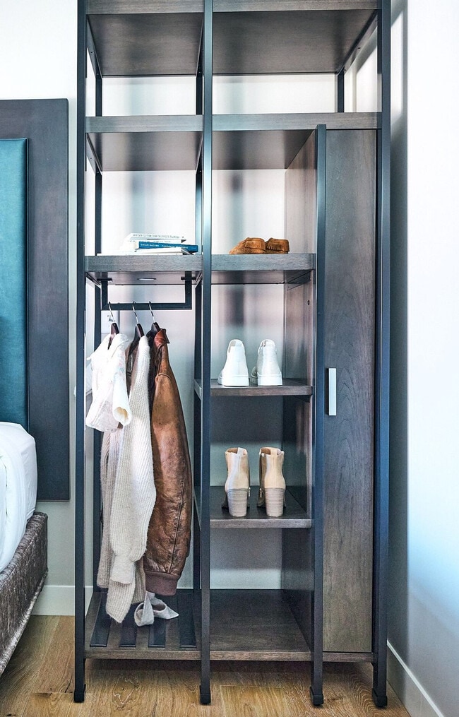 Photo - 121 Middle St Unit ID1366940P