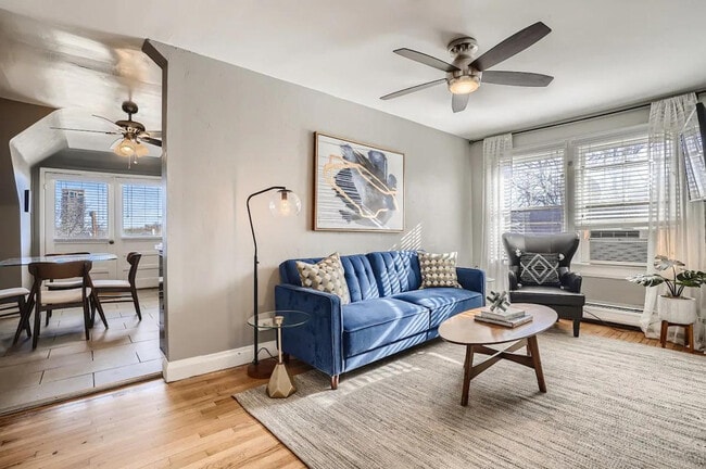 Building Photo - 1660 N Gaylord St Unit ID1026266P