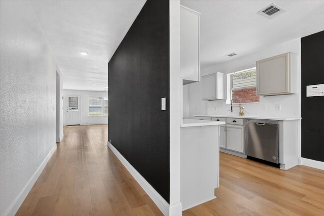 Photo - 9108 Tumbleweed Dr