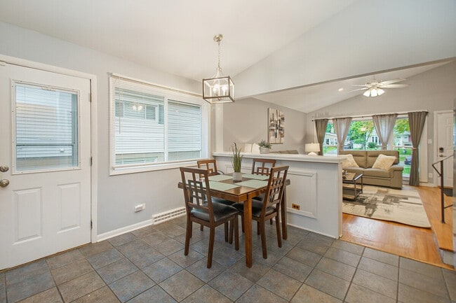 Photo - 40 S Main St Unit SI ID1285081P