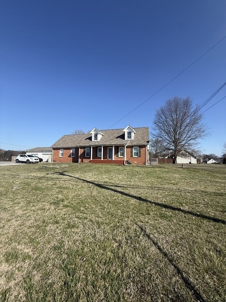 Building Photo - 508 Veterans Pkwy