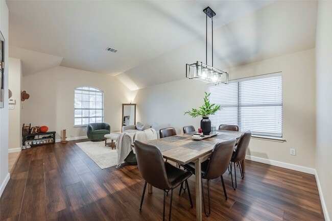 Photo - 8143 Guadalupe Rd