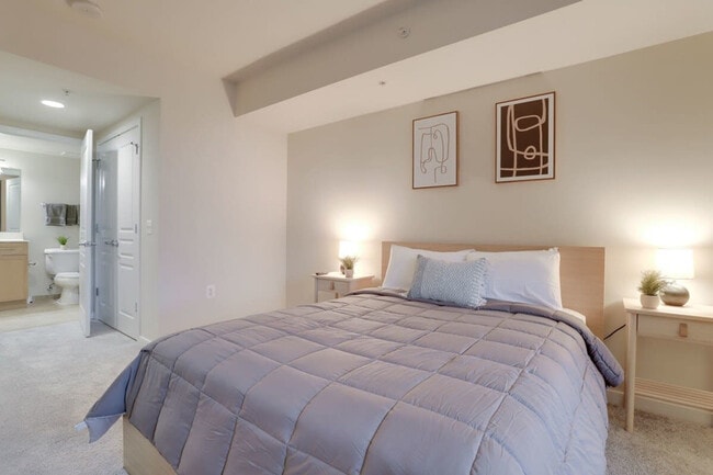 Photo - 550 14th St S Unit FL2-ID1022432P