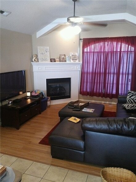 Photo - 2624 N Valencia Ave