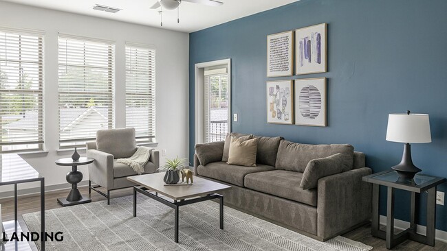 Building Photo - 100 Wildwood Ct Unit 324