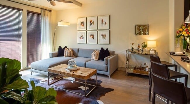 Photo - 1414 Texas Ave Unit 353