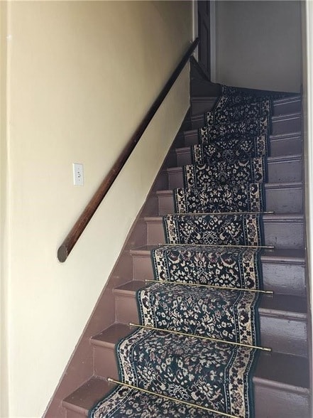 Photo - 37 Pleasant St