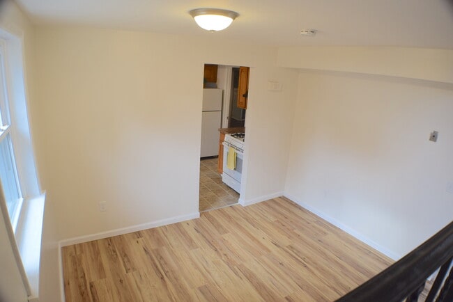 Dining Area - Mountain Ridge Townhouses