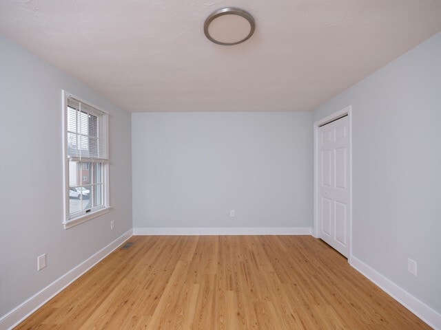 Photo - 8 Eugene Way