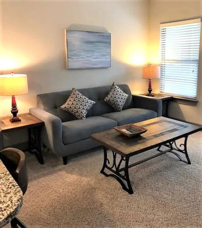 Building Photo - 200 Venue Wy Unit ID1337778P