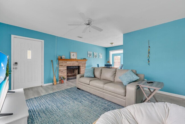 Photo - 4 Adkinson Dr Unit SI ID1585621P