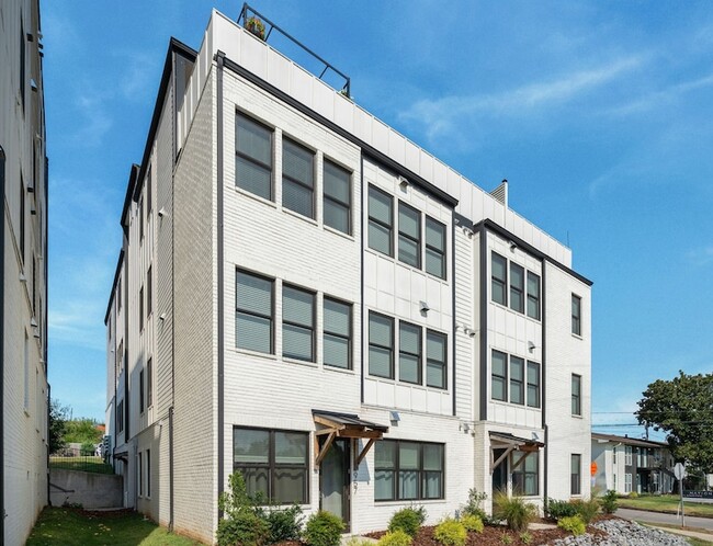 Photo - 4405 Kentucky Ave Unit 401