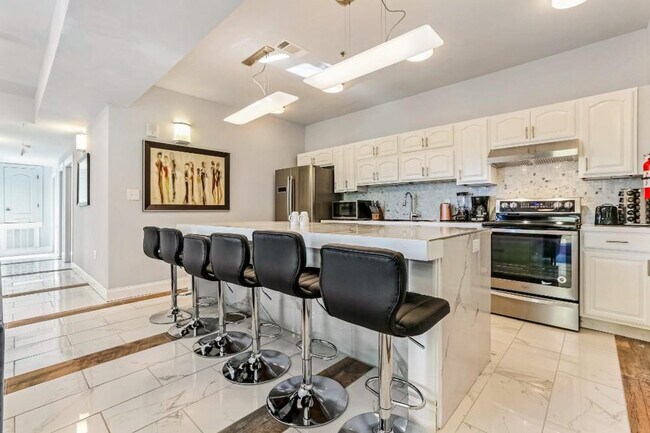 Photo - 1524 Baronne St Unit SI ID1269239P