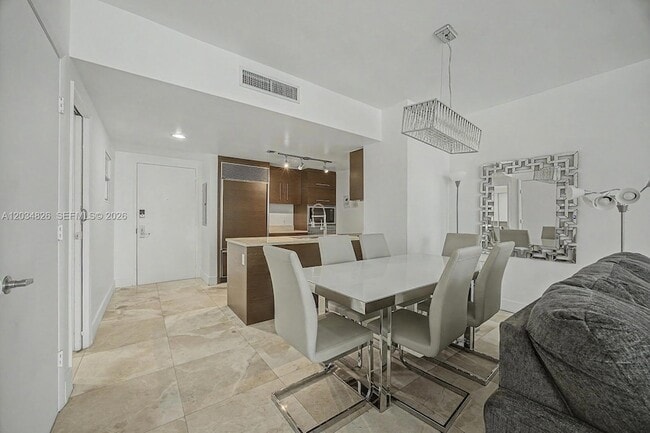 Photo - 485 Brickell Ave Unit 2209