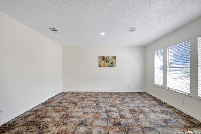 Photo - 10211 Windstone Creek