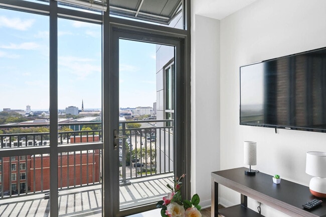 Photo - 28 Woolfe St Unit SI FL10-ID1509632P