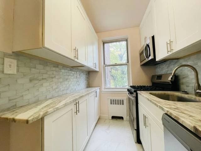 Photo - 84-35 Lander St