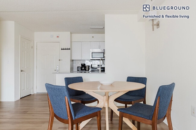 Photo - 444 Washington Blvd Unit FL4-ID2174