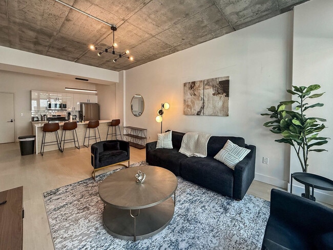 Building Photo - 1247 N 2nd St Unit ID1317864P