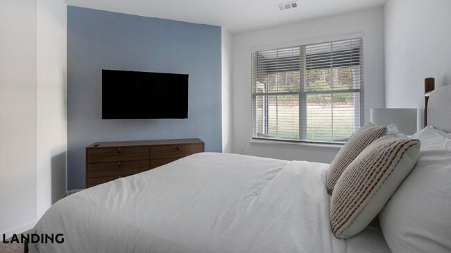 Photo - 2800 Milan Ct Unit 3225