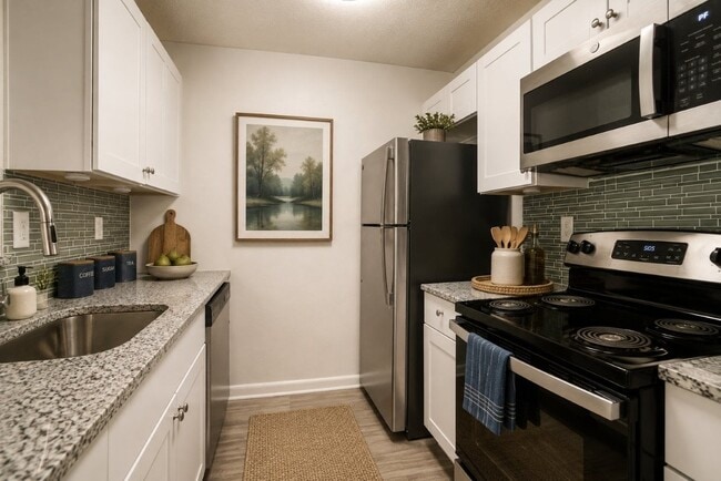 Building Photo - St. Andrews Commons Apartment Homes