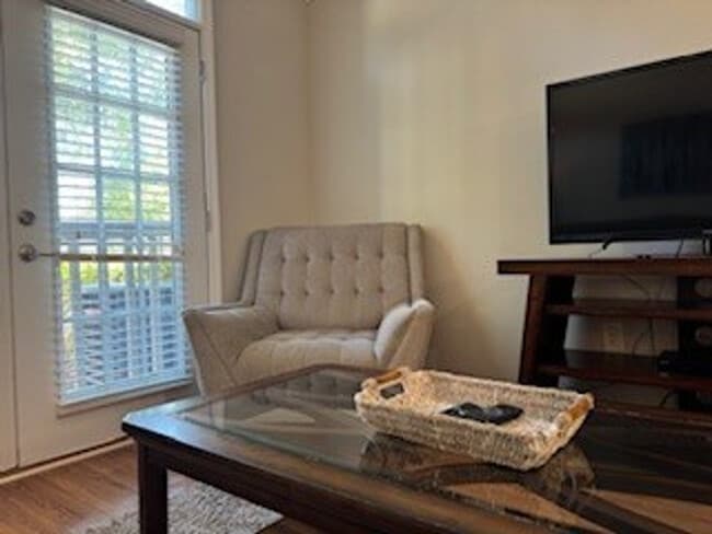 Building Photo - 11134 Medlock Bridge Rd Unit ID1320731P