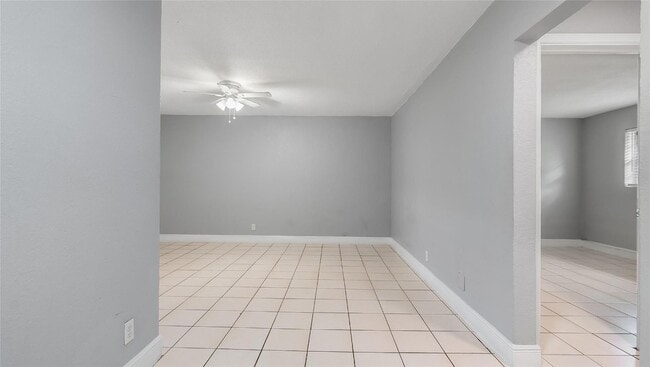 Photo - 626 SW 14th Ave Unit 216