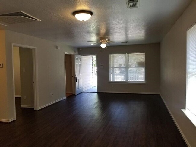 Photo - 3319 Angel Ln