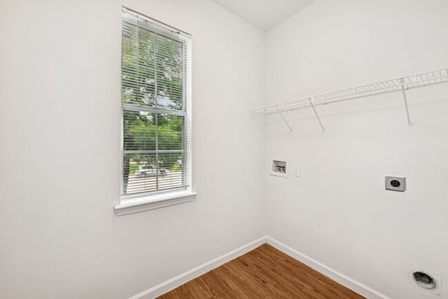 Photo - Oaks Estates of Coppell