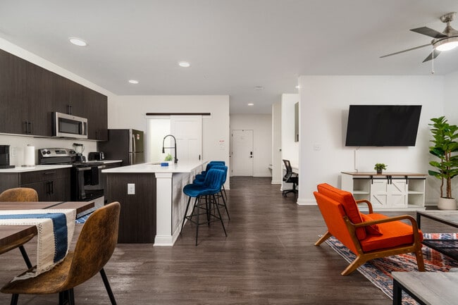 Photo - 5890 Royal Ln Unit ID1058530P