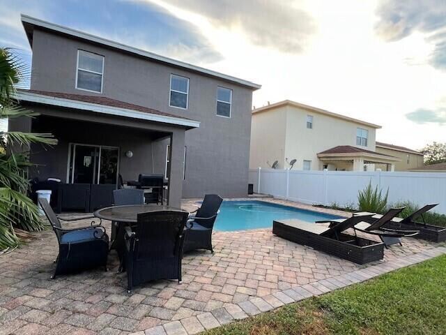 Building Photo - 144 Blue Grotto Dr