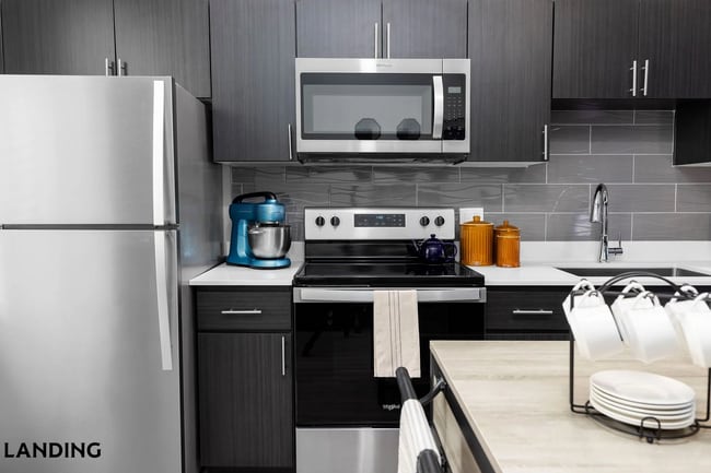 Building Photo - 10000 W Missouri Ave Unit 2216