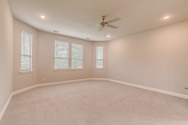 Photo - 7460 Cotton Top Trl