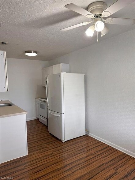 Photo - 4629 Bayshore Dr