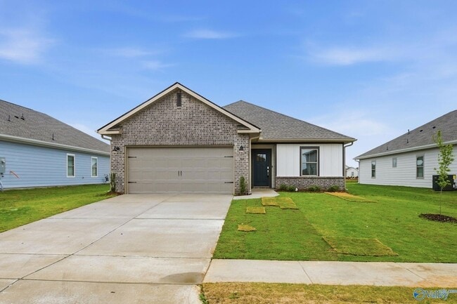 Photo - 304 Allene Wy