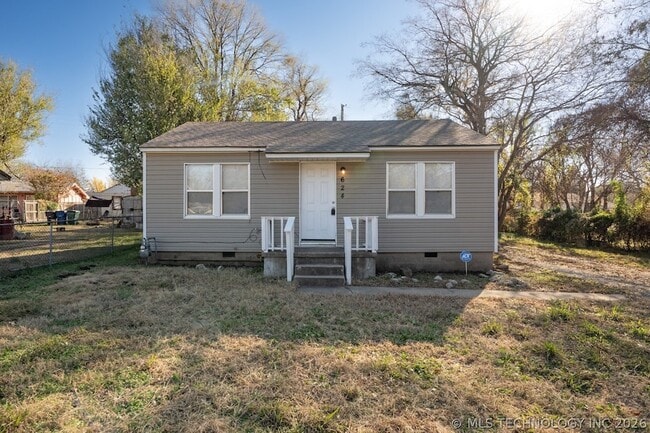 Photo - 624 East 28th St N