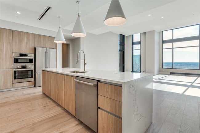 Photo - 3003 Maple Ave Unit 2220