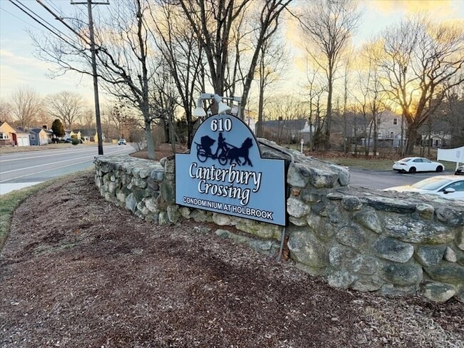 Building Photo - 610 S Franklin St Unit C101