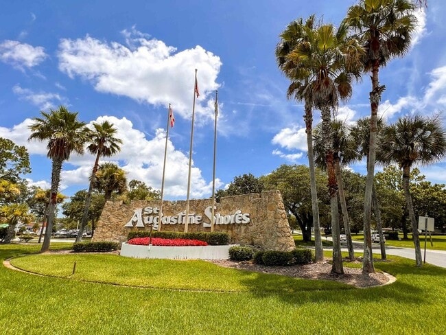 Photo - 14 Santiago Ct