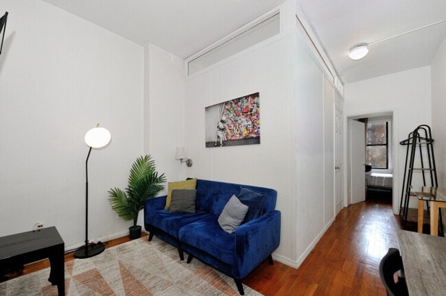 Building Photo - 474 9th Ave Unit ID1323967P