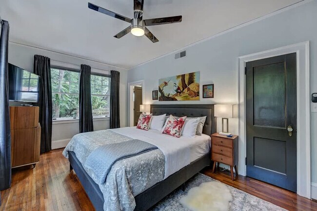 Photo - 518 Lamar Ave Unit FL1-ID1331050P