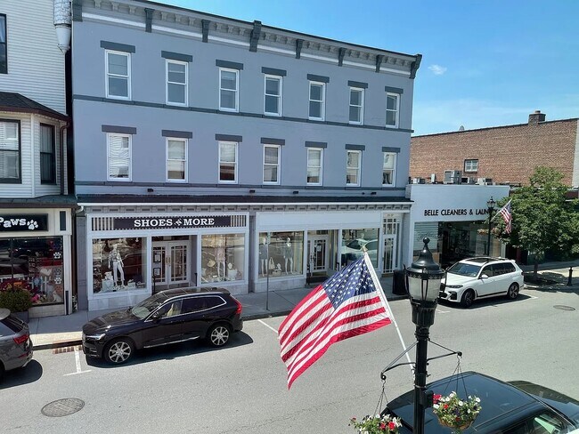 Photo - 34 Purchase St