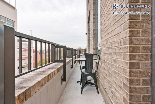 Photo - 4909 Auburn Ave Unit FL6-ID1211