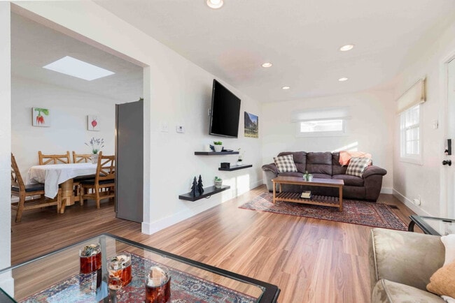 Building Photo - 1523 Woodland Ave Unit SI ID1597582P