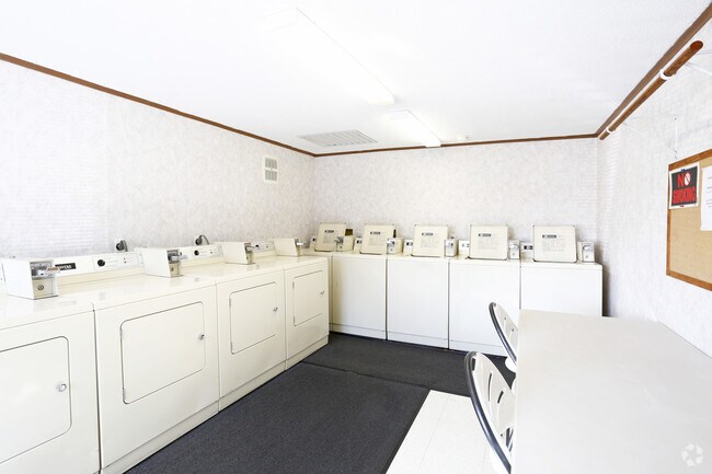 Laundry Facility - York Square