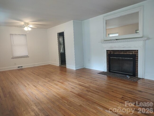 Photo - 750 Brockbank Rd