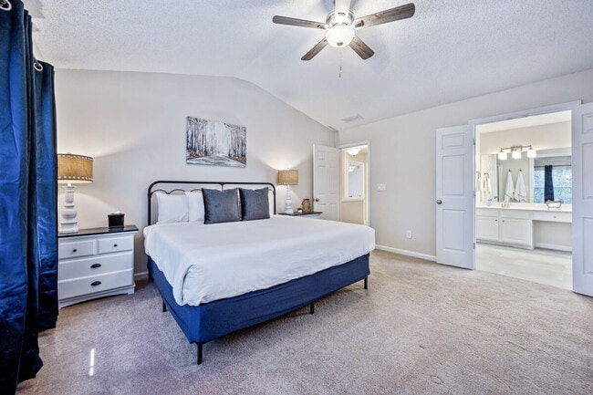 Photo - 206 Persimmon Tr Unit ID1234822P